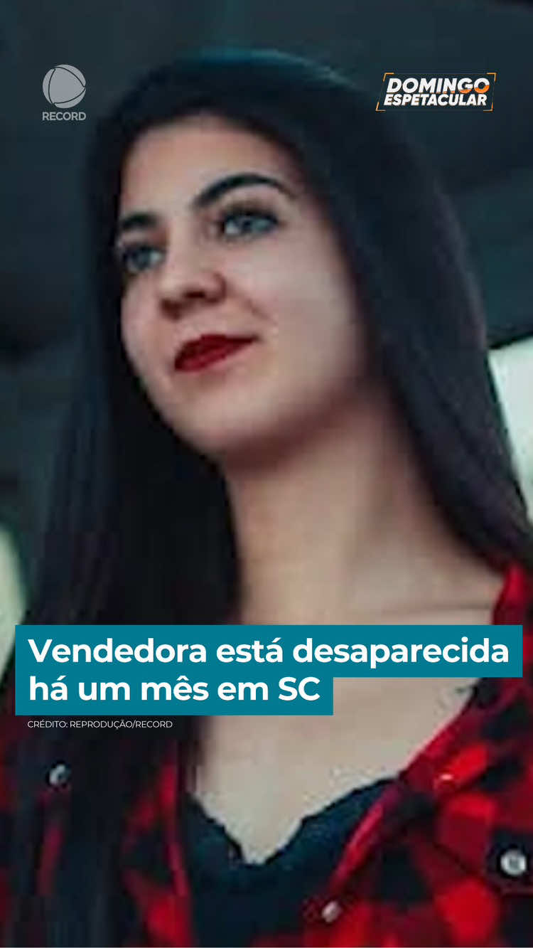 Há exatos 30 dias, uma mãe vive angustiada a procura de respostas sobre o paradeiro da filha de 27 anos, que está desaparecida. A polícia trata o caso como feminicídio e o único suspeito até agora é o marido da jovem. Afinal, o que de fato aconteceu? #MistérioDeDomingo. ➡️ A reportagem completa você encontra em: R7.com/domingoespetacular! #ReportagensDE