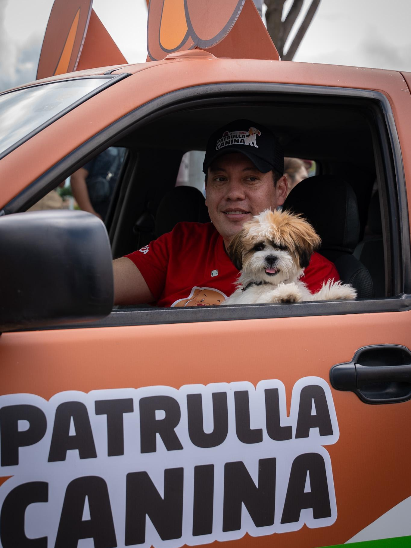 ¡La #PatrullaCanina llega al rescate de todos los peluditos, precautelando su seguridad y bienestar, como ellos se merecen!  📲: 0987050437 Trabajamos por los que no tienen voz con #AmorPorCuenca ❤️💛