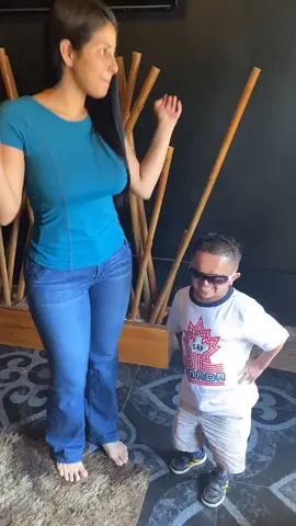 Esta mami chula #Parati  #Viral #viralvideo #tiktoklive #viraltiktok #LuisaEspinoza #JorgitoGuayaco @��Luis[A] Espinoza🥷