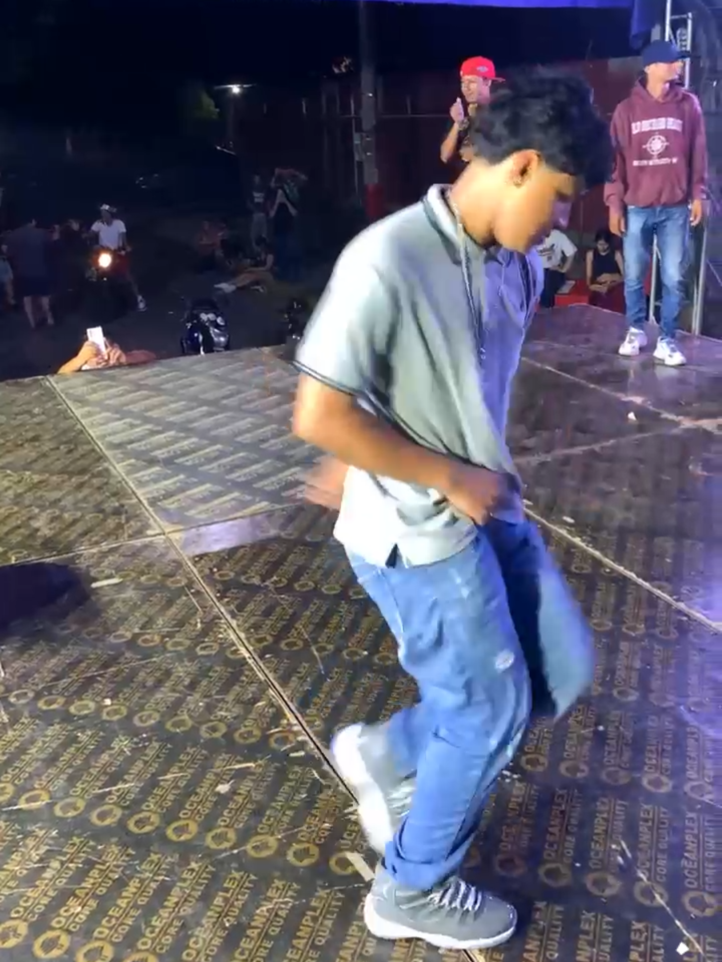 Yo no me quedo en la casa #espectaculomusical #nicaragua #managua #chicasbellas #divertidas #dancehall #show #latinos #extremo #chavalos #americalatina #baile #bailar