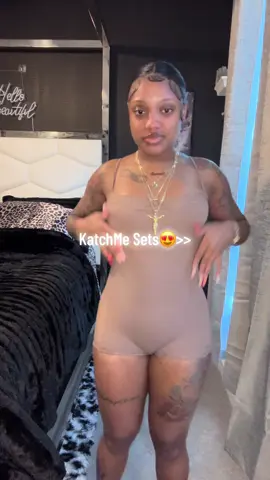 I’m INLOVEEE I Gotta Get The Other Colors For This Set🥰🫦 #fyp #bodysuit #tiktokfinds #dupes 
