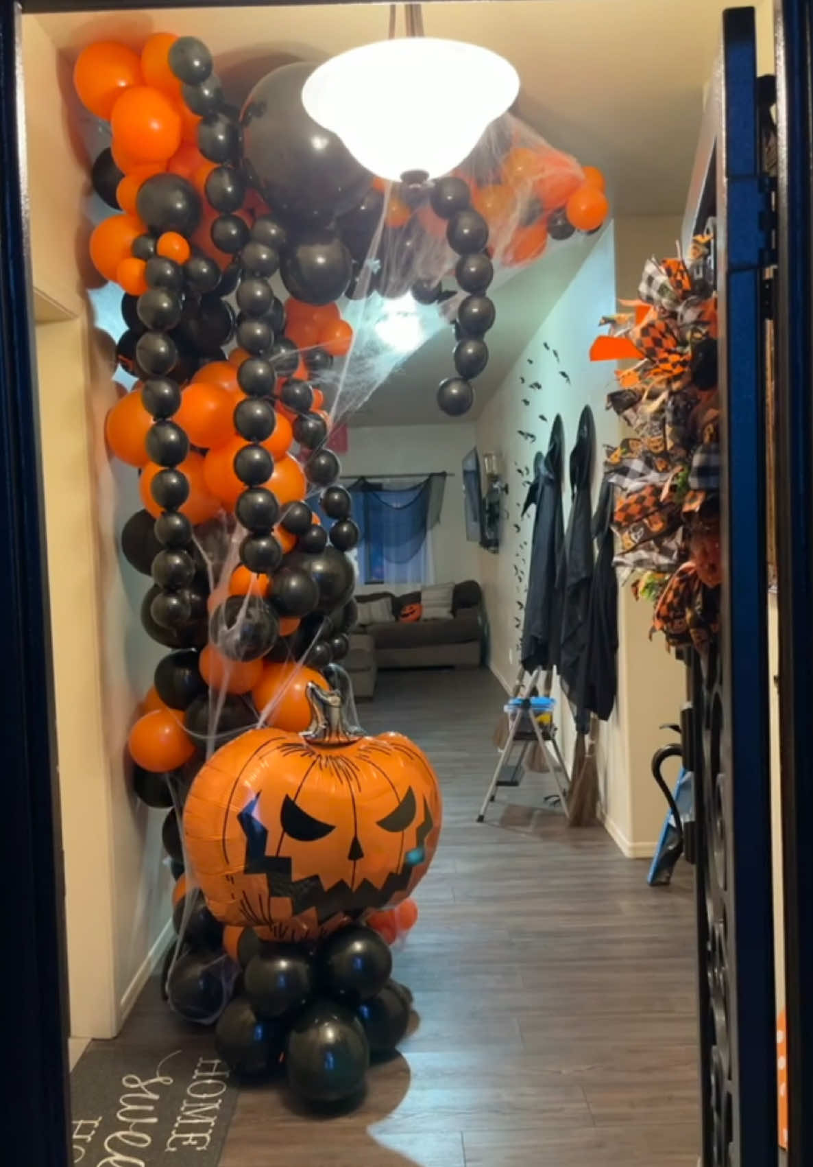 I'm so ready for Spooky Season 🎃 #halloween #spookyseason #balloons #octobermood 