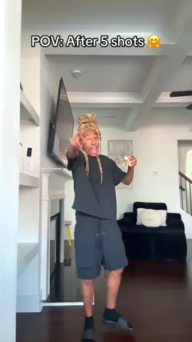 😂 Blame it on the liquor 🤗 #fypシ #studsoftiktok #innit #ykniece #fypシ゚viral 