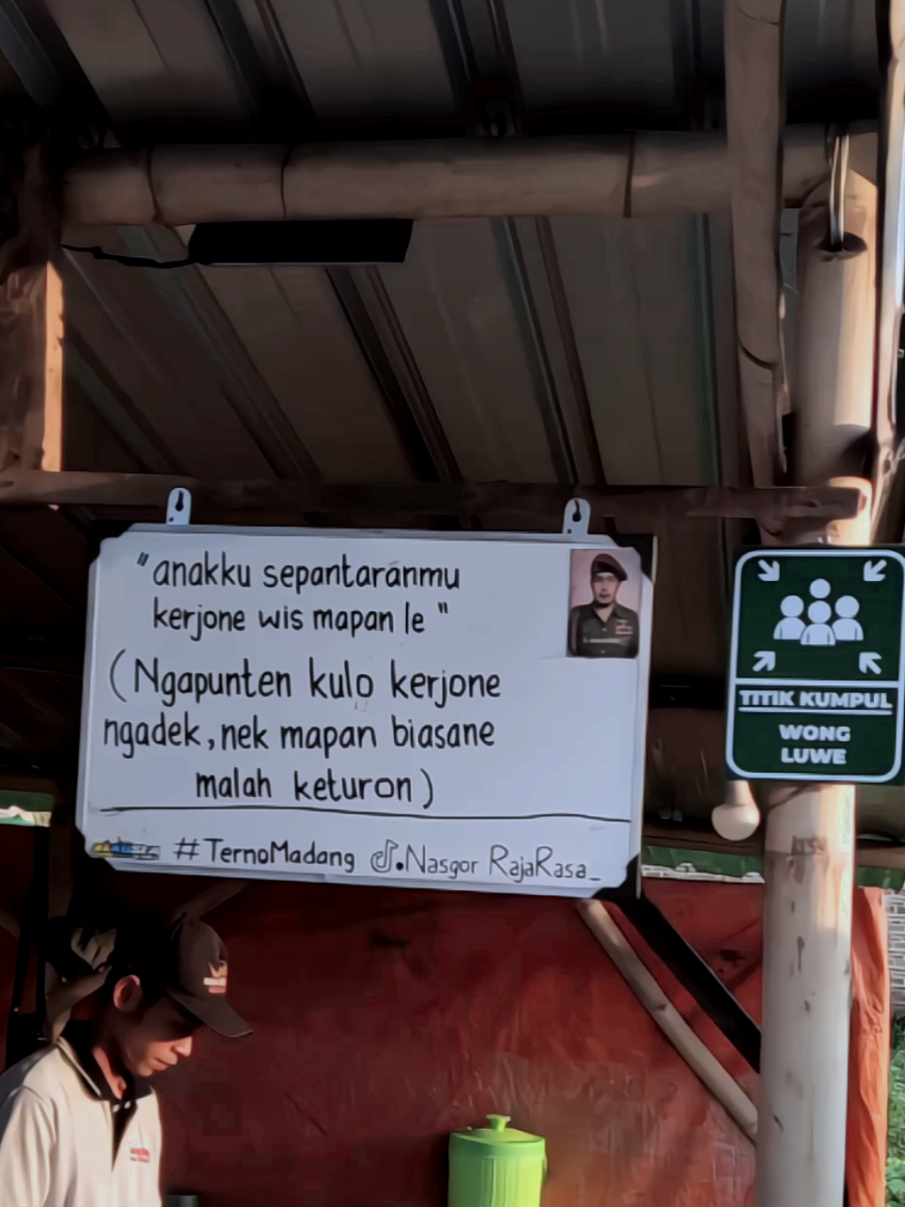 ora sido goreng sego nek keterak mapan malahan. Lokasi: Nasi Goreng RAJARASA Etan Prapatan Ngumpul, Balong, Ponorogo. #quotes #jowostory #storyjowo #fyp #masukberanda #nasigorengrajarasa #ponorgo24jam #fyppppppppppppppppppppppp #jowopride #rombongannyeni #sampitak 
