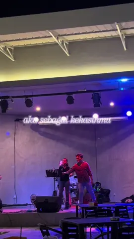 Day 2 jadi penyanyi tiktok 🙌🏼 Cukup ~ Ziva Magnolya  #cukup #ziva #fyp #batam #music 