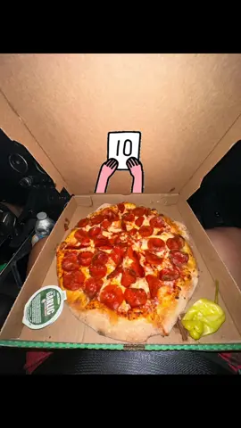 Perfect 💖#adventureswithnana #papajohns #papajohnspizza #pizza @Papa Johns 