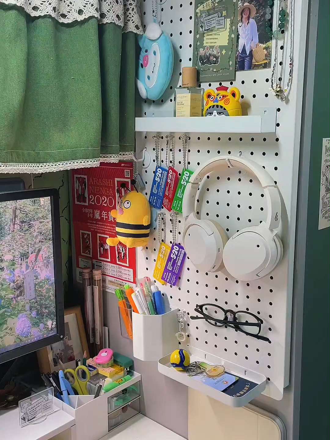 Keep everything within reach with our Pegboard, designed to organize your tools, utensils, and essentials in a smart and stylish way—upgrade your storage today. #SIVHomedecoPH #fyp #fyppppppppppppppppppppppp #Pegboard #PEGBOARDORGANIZER
