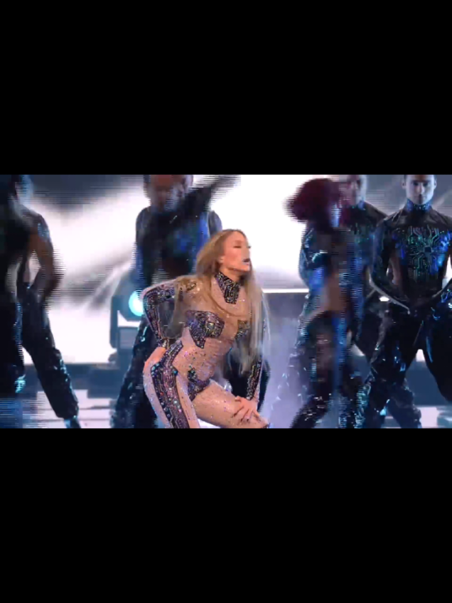 JLO shows always a vibe 🤩❤️ Forever one of my best in the world#jlo #jenniferlopez #jenniferlopezfan #xybca #fypシ 
