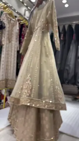 For more information +923427628869We can Customize any outfit the way you want inculding Color , Size , Embroidery , Embellishments , Designs and Patterns . Deliver worldwide stitched & customized stitching . 99 % of our customers believe that the product is as shown in the pictures . #pakistanistreetstyle #pakiatanifashion #wpakistanibride #pakistanisuits #pakistanioutfit          !             j 