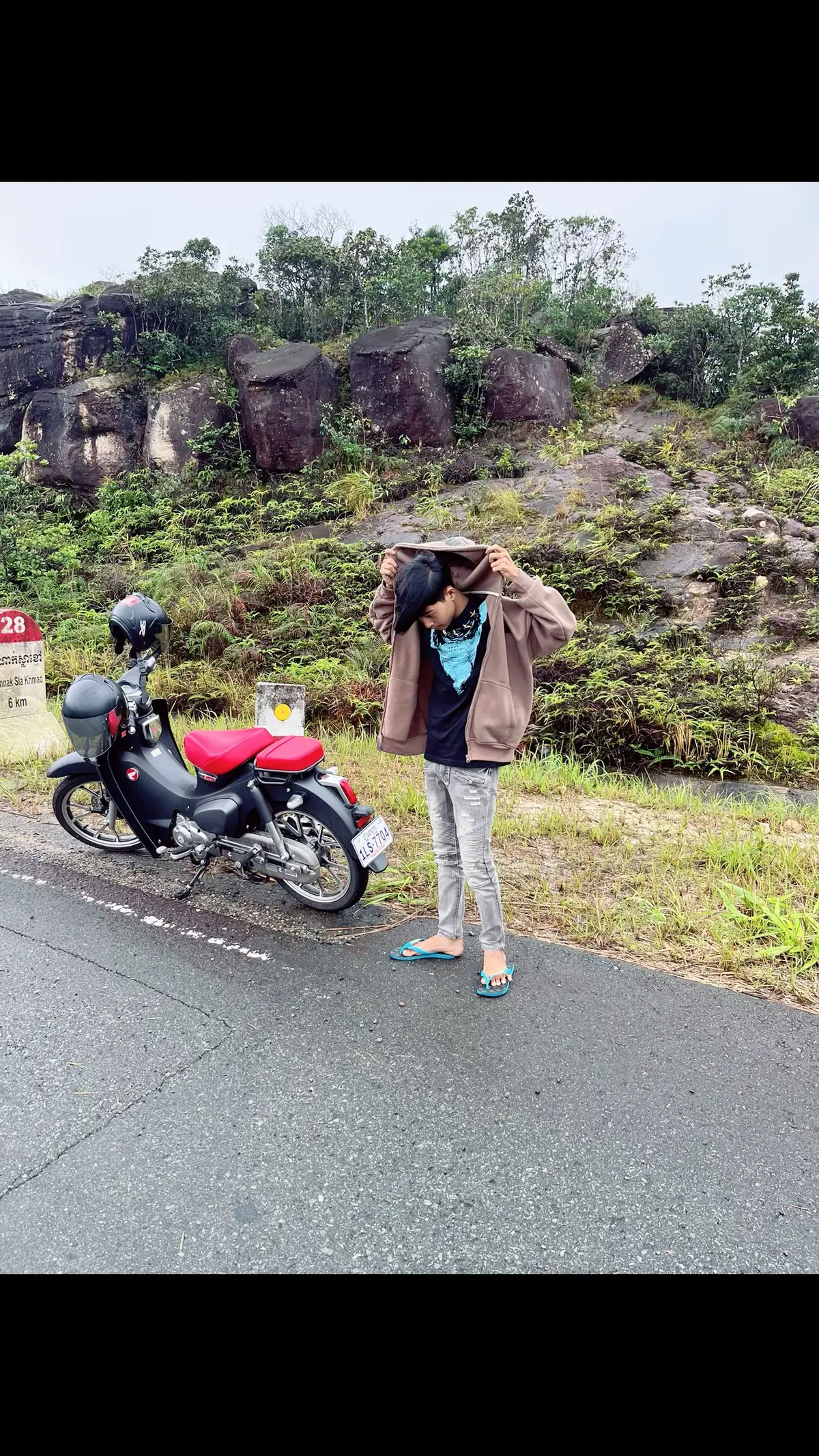 ចាំបន្តិចទៅម៉ាក ពេលកូនជោគជ័យនិងឃើញមុខកូនត្រលប់ទៅផ្ទះវិញ 😅🖤#24hrmehaktaclean #OriginalPhumPj 