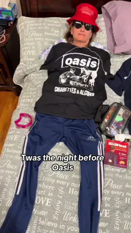 Twas the night before Oasis in New Jersey @Oasis @Liam Gallagher @Noel Gallagher's HFB #oasis #oasislive25 #oasislive #oasisband #twasthenightbeforechristmas featuring @Jackie@-A-Show 