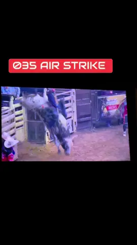 035 Air Strike high mark bull in Ft.Worth Tx @Cowtown Coliseum this past Thursday.. #scruggsbuckingbulls #pbr #bullriding #cooperscruggsbuckingbulls #share 
