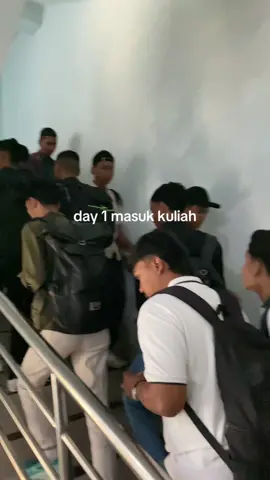 😭😭 #kuliah #mahasiswa #um #universitasnegerimalang #fyp 