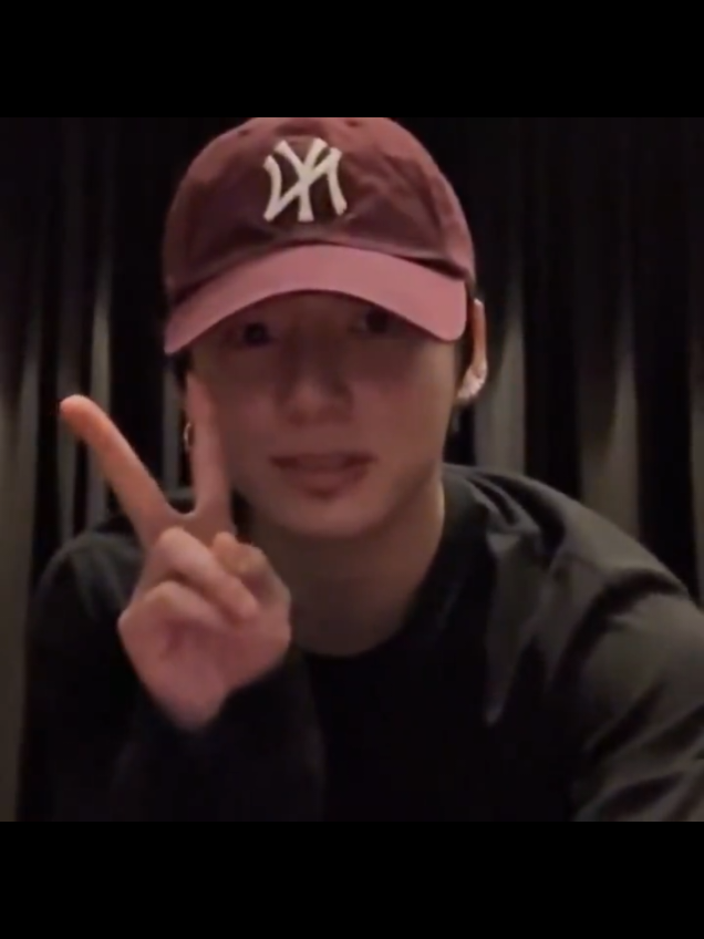 Jungkook singing on his special birthday live 🥳🎤🎶🎉 Happy JungKook Day @AbjkMRstY #정국 #JungKook #HAPPYJKDAY  #방탄소년단 #전정국 #bts #btsjungkook #jungkookbts #jungkookie #jeonjungkook #jk #kpop #army #btsarmy #korea #정국생일ㅊㅋ #happybirthday #birthday #happybirthdayjungkook #jungkookday #hbd #happyjungkookday #birthdayboy #happy #video #moment #btsedit #armyedit #edit #jungkookedit #boyfriend #handsome #cute #baby #fyp #foryou #trending #viral #live #sing #song #karaoke #compilation #JungKook_Seven #JungKook_3D #JungKook_GOLDEN #StandingNextToYou #seoul 