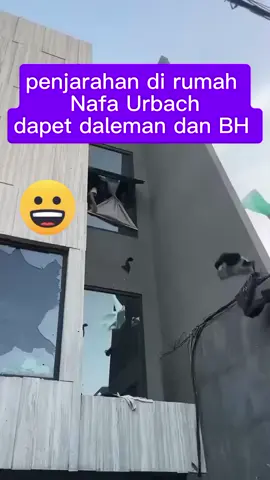 #viraltiktok masa geruduk rumah Nafa Urbach dpet daleman dan BH 