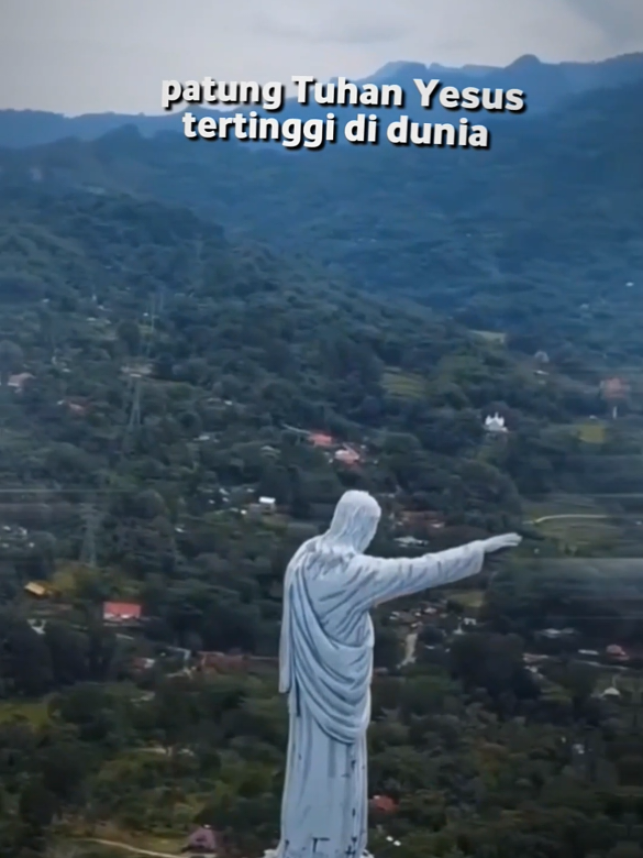 patung tuhan yesus tertinggi di dunia yang berada di Indonesia propinsi Toraja  #fyppppppppppppppppppppppp #fypage #patungyesus #toraja #tuhanyesusmemberkati 