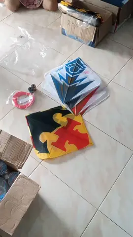 Ajib Layangan Youbars sudah otw ke Jambi  #layangan #layanganputus #layanganbali #gelasan #fyp 