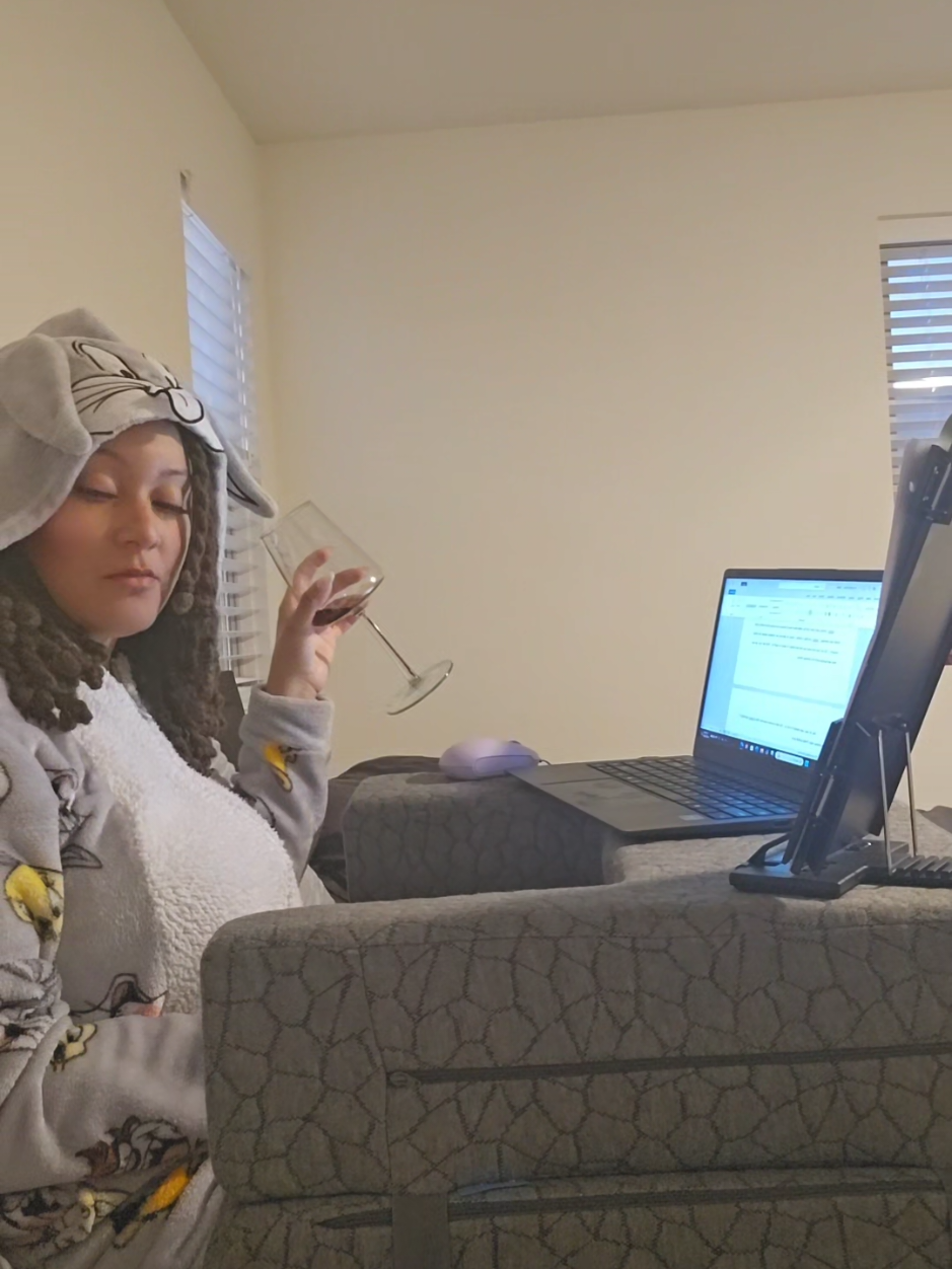 Heavy on in the PJs. I got it out the mud. I'm def working in a onesie, drinking wine 🍷💻 #blackownedbusiness #womanownedbusiness #braidersontiktok #locticiansoftheworld #locticiansoftiktok 
