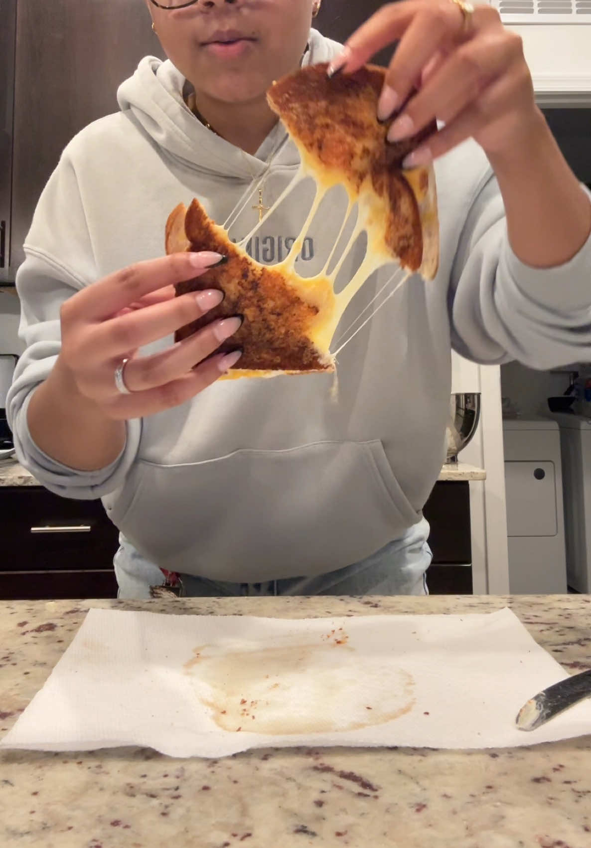 a proper grilled cheese 🧀 🍞 #fyp #food #cooking #Recipe #creatorsearchinsights 
