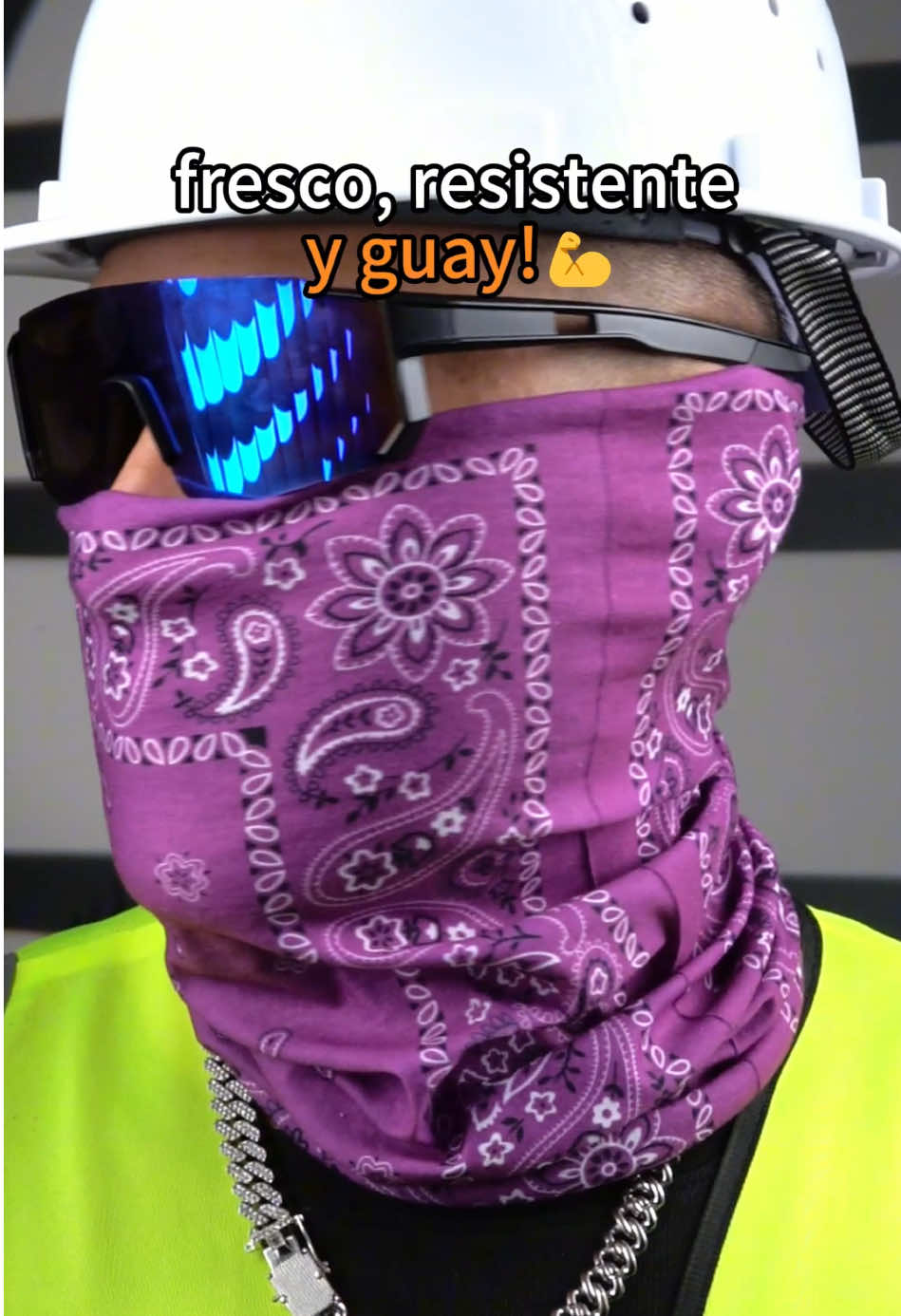 He builds the home,now you protect him under the sun ☀️#facemask #neckgaiter #balaclava #sunprotection #cooling 
