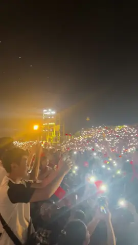 ĐÔNG VUI QUÁ HÀ NỘI ƠIIIIIU😍😍#dieubinhvietnam #dieubinh80namquockhanhvietnam❤️ #dieubinha80quockhanh2_9 #dieubinh2025 #