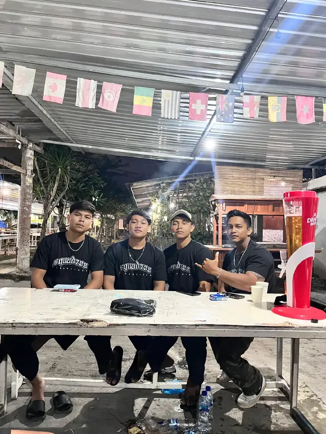“ Setia dalam pertemanan nyata dalam persaudaraan. “  #788PERANTAUAN #squad788 #funkot #fypシ゚viral🖤tiktok #fypシ゚viral 