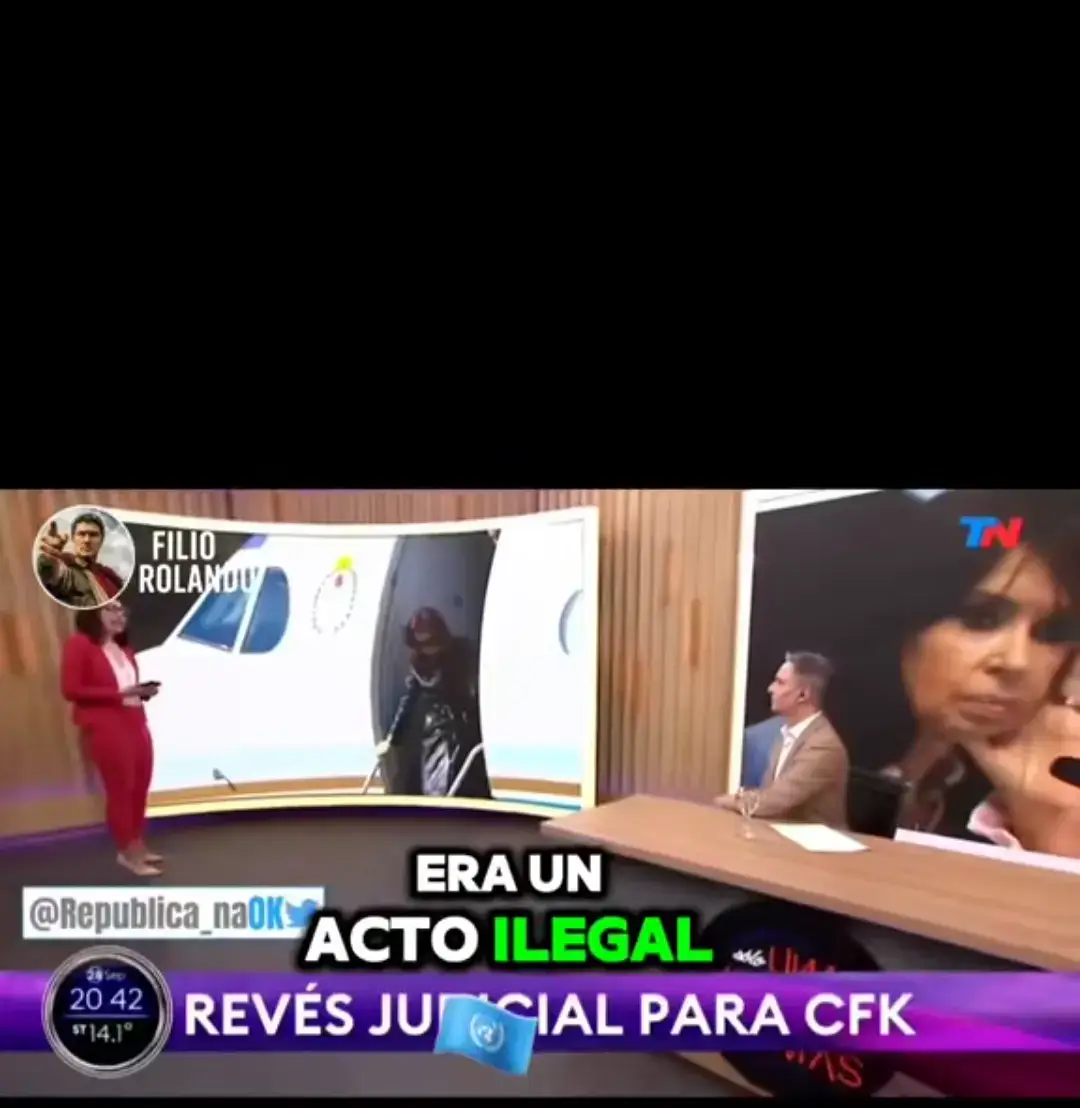 .Cristina otra vez en el ojo de la tormenta: complicada por usar los aviones presidenciales como si fueran taxis privados, para viajes personales y de su entorno. La justicia avanza y, tras las declaraciones de pilotos y personal que participó en los vuelos, todo indica que la condena se acerca. El abuso de poder y el lujo a costa del Estado fueron siempre marca registrada del kirchnerismo. Ahora, las pruebas la acorralan y la dejan sin salida. #kirchnerismo #noticias #latinos #paratiiiiiiiiiiiiiiiiiiiiiiiiiiiiiii #fyp 
