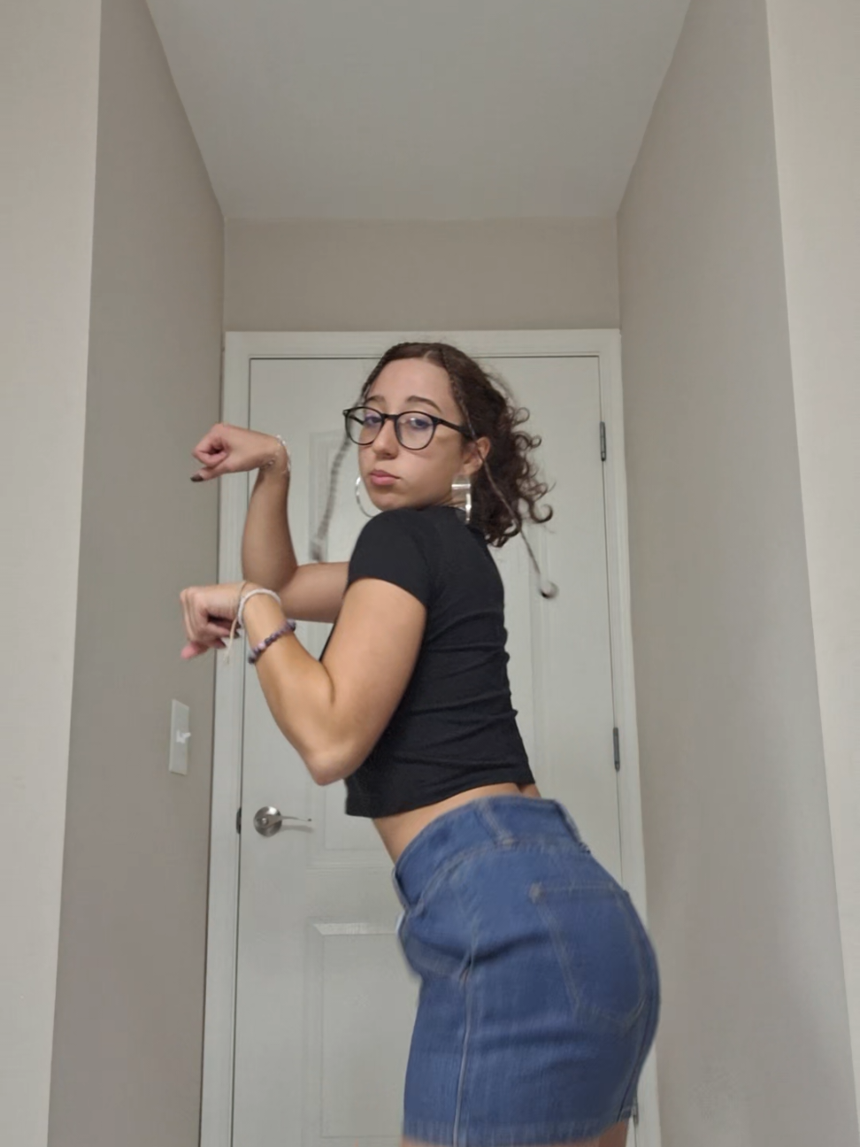literally addicted to this commercial 😫🤍#katseye #gap 