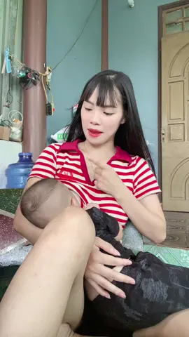 Ai làm e khóc nữa rồi 😅@Trang Trang #xuhuong 