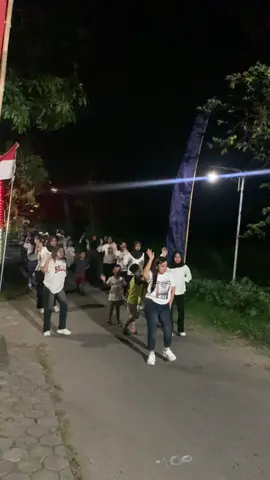 Menyala ibuibu 🤙🏻💃🏻#ARJETREBORN #fyp #Karta #17agustus #kediri24jam 