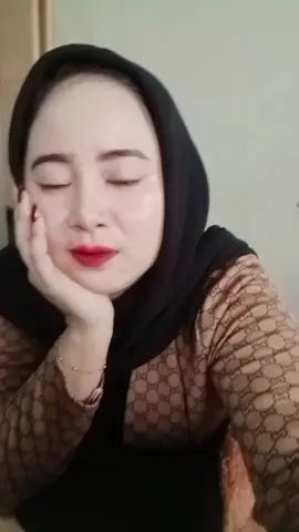 bayangan mu kebey nyaman ngkan  mad 🤣🤣 pas tk bisa di kondisikan mun  soro ngkn 🙃
