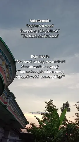 bojoku tak ben ke ngingeti wong ayu, wong karo aku gemati poll 😎 bojomu pie cah ? tag tag tag ning kne 😎🫵🔥 #suamiistri #pernikahanidaman #kontenhiburan #viral #fyp 