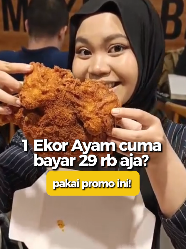 Happy banget aku ditraktir YUP buat makan di Richeese Factory, paket flying chiken yang lengkap sama 4 nasi + 4 minum jadi cuma 29 RB aja lho! Yang pengen tau caranya yuk tonton sampai habis ya✨ @thinkyup.id  #DITRAKTIRYUP   #reviewmakanan #richeesefactory #richeeseflyingchicken #richeese1ekor  
         

