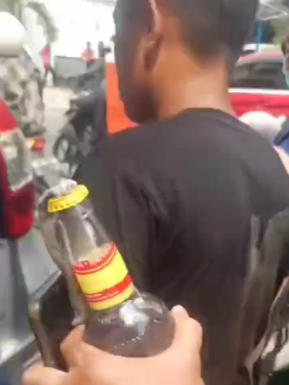 tertangkap 3 pelaku pembawa bom melotop. diindikasikan menjadi salah satu provokator atau propaganda.  #Lampung #demolampung #demobandarlampung #bandarlampung #dprdlampung 