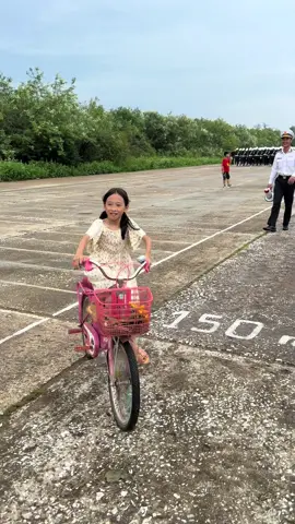Ngày cuối cùng tại SB Hoà Lạc.   Diện 1 chiếc váy thật đẹp chia tay các chú.  !!! #CapCut #a80 #quandoinhandanvietnam 