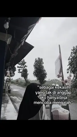 sampe kapan aku harus mengalah? #masukberanda #foryoupage #4u #fyp #fotolive 