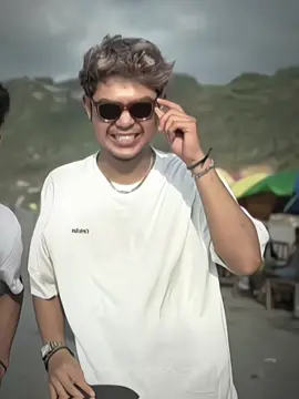 kalo ga dapet masnya, sabi kali adeknya 🤪 #isall #firmanboy #4u @فيصل @BOY REAL. 