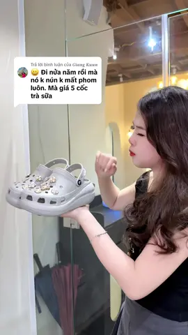Trả lời @𝑮𝒊𝒂𝒏𝒈 𝑲𝒖𝒖𝒏  trân ái luôn bà ạ. Mưa gió đi đúng thích #muataitiktokshop🛍 #vyreview #depsuc #tipono 