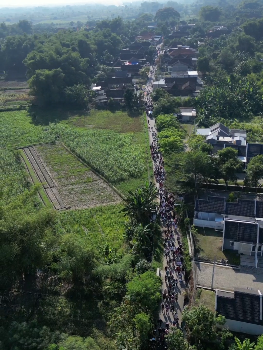 Mojokerto ora melu demo,, Jalan santai ae,, Manut tok pokok e,, #jagamojokerto #mojokerto #fyp #viral #mojokerto24jam 