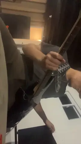 You Give Love A Bad Name - Bon Jovi @Bon Jovi  Solo 2  #80smusic #bonjovi #solo #guitartok #fyp 