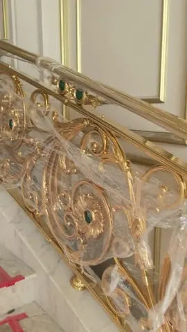 #stairsdesign #handrails #handraildesign #24kgold Công nghệ có giá trị hơn vật liệu😎