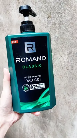 Dầu gội Dưỡng Tóc cho nam Romano 650g