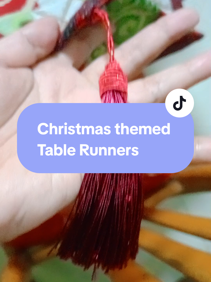 Christmas themed Table Runners, Choose your design now ✨💖. Available for 4, 6, 8, 10 seaters. #tablerunner #christmastable #christmasdecor #christmasideas #giftideas 