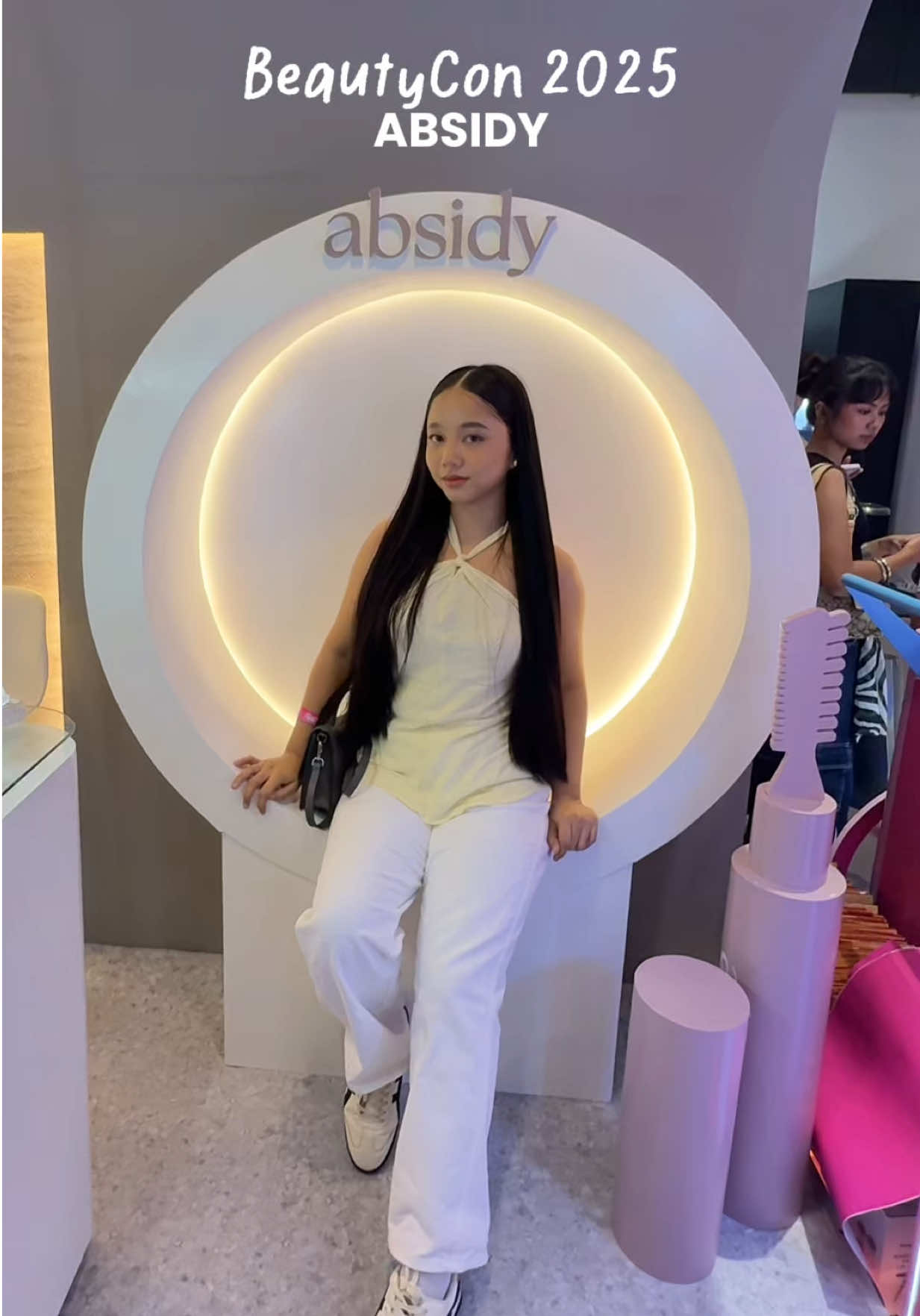 The energy at ABSIDY's booth was unmatched Definitely one of my faves at #Beautycon2025 #absidybeauty #watsonsph #absidy #fypシ゚ @Absidy Beauty 