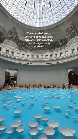 This new installation #clinamen in Paris that you must see!!  As a part of the exhibition “Body and Soul” at the @boursedecommerce the French artist @Céleste Boursier-Mougenot transformed the Rotunda into a basin 18 meters in diameter. Until September 21, 2025 and it’s the #mustsee #museumtok #boursedecommerce #paris       @Museum TikTok