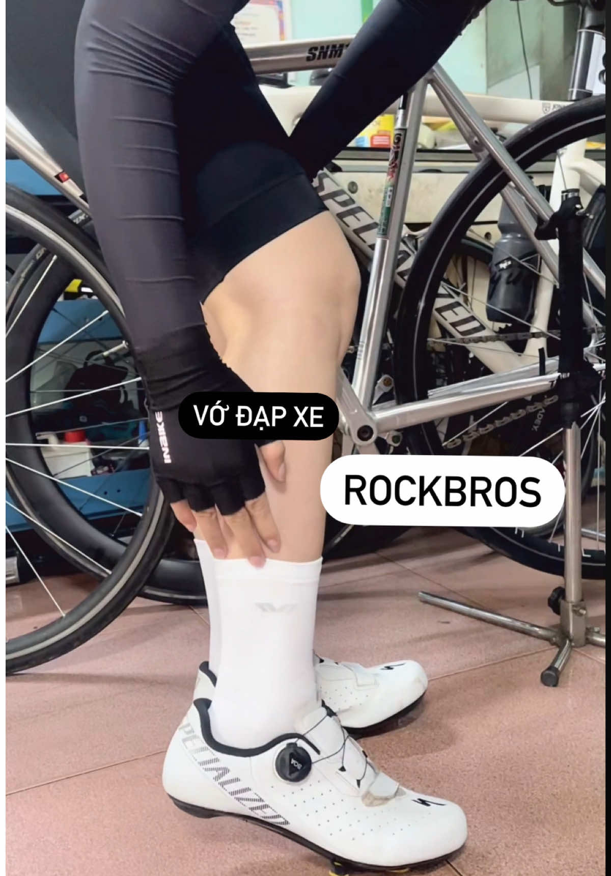 Lụmm #fixedgearphilippines #fixedgearvietnam #fixedgear #fixedgear #rockbros 