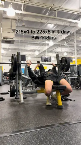 repping 225 the best feeling ever #gym #GymTok #benchpress #progress #fyp 