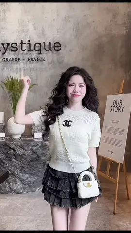 Sợ ngày mai anh đi mất, chỉ còn thân xác xơ anh…  Áo thun len mongtoghi chanel đầu thu cháy hàng liên tục 🛍️ #nhactrend #thoitrangnu #outfit #myoutfit #phoidoxinh #phukienthoitrang #viral #xuhuong 