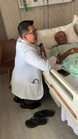 Terima kasih atas kunjungan dokter Jodi dan Mgr. Allo semakin pulih 
