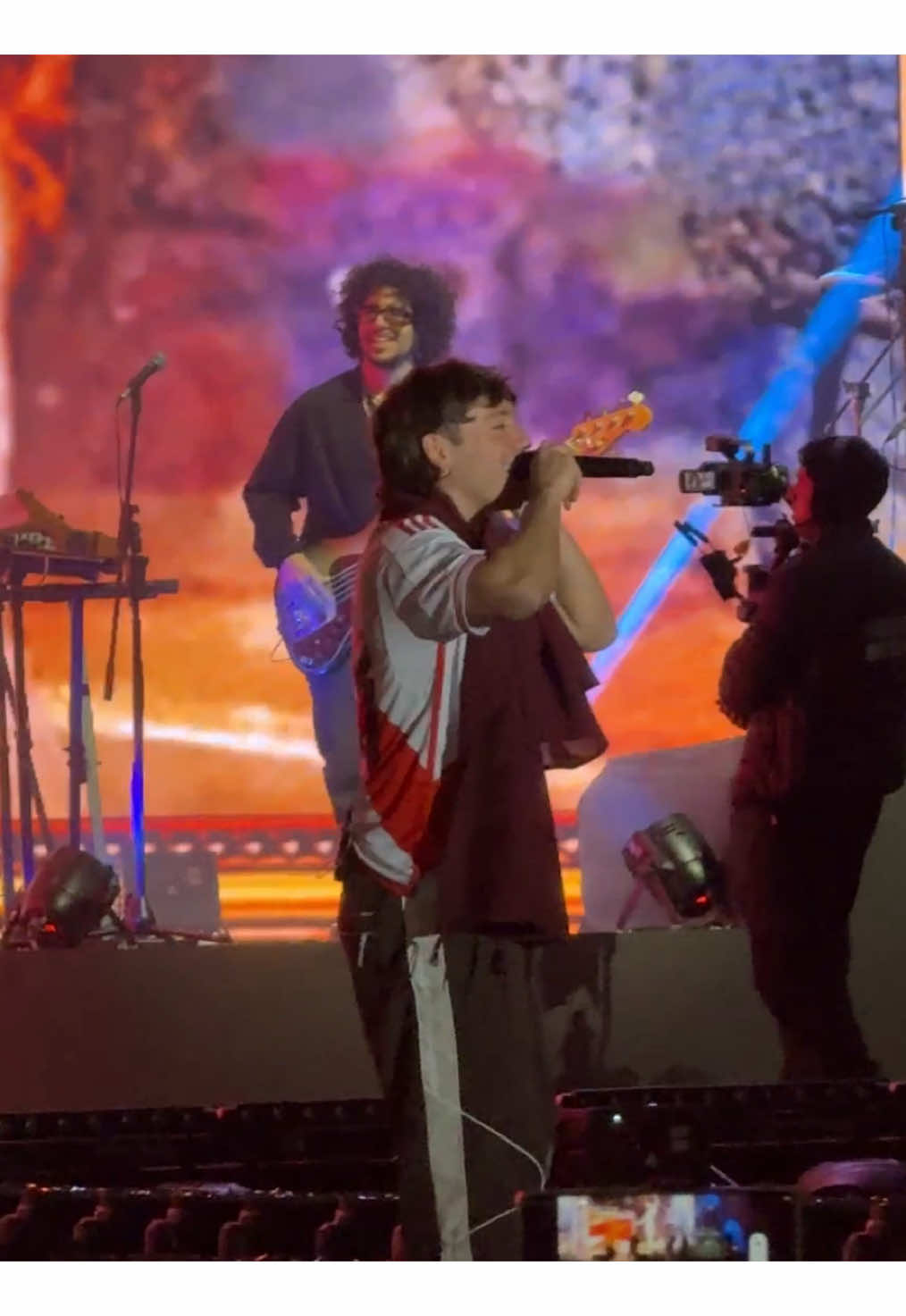mi parte favorita del concierto 🫶🏻 #conciertopaulolondra #conciertopaulolondra2025 #conciertopaulolondraarequipa #paulolondra #cintura #estarsolterapaulolondra #arequipa_peru🇵🇪 #2025 #cerrandoagosto con Paulo Londra ❤️